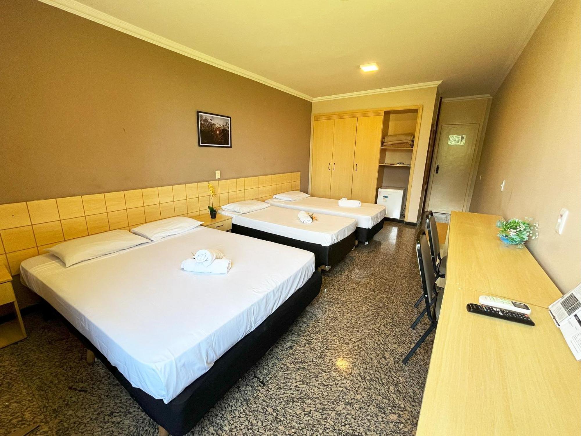 Hotel Diplomat By Bsb Inn Бразилия Екстериор снимка